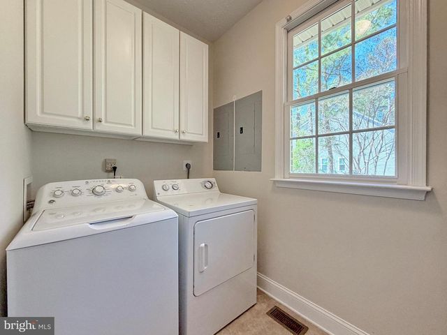 15119 BEACON HILL CIR, Issue, MD 20645