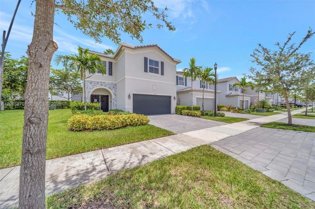 1361 SE 27th Ter, Homestead, FL 33035