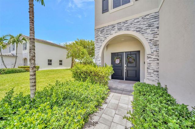 1361 SE 27th Ter, Homestead, FL 33035