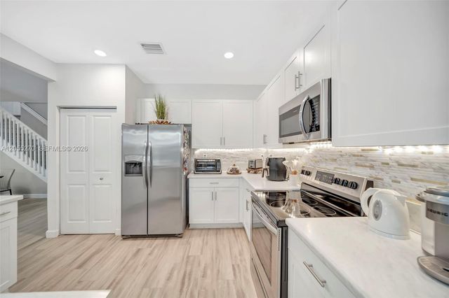 1361 SE 27th Ter, Homestead, FL 33035
