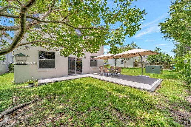 1361 SE 27th Ter, Homestead, FL 33035