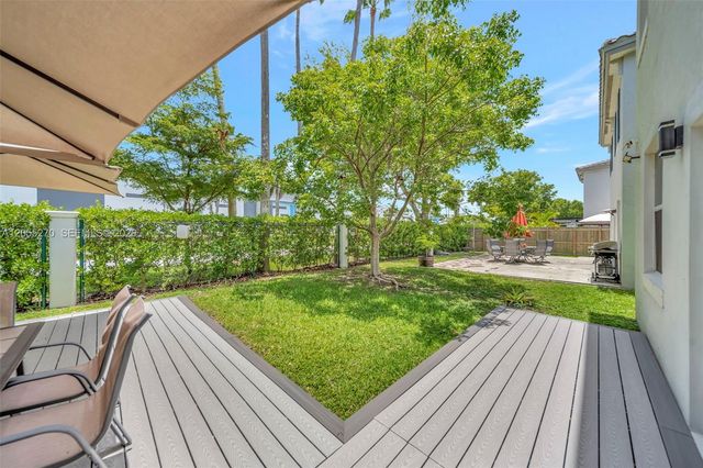 1361 SE 27th Ter, Homestead, FL 33035