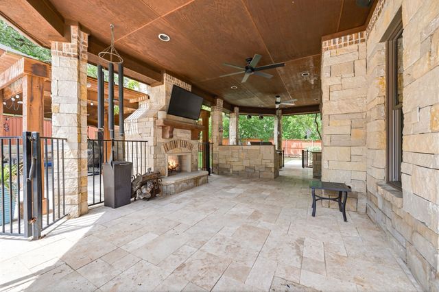 108 Brentwood Circle, Southlake, TX 76092