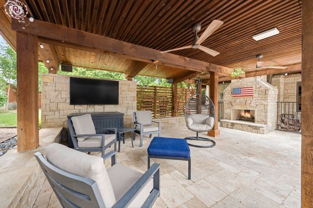108 Brentwood Circle, Southlake, TX 76092