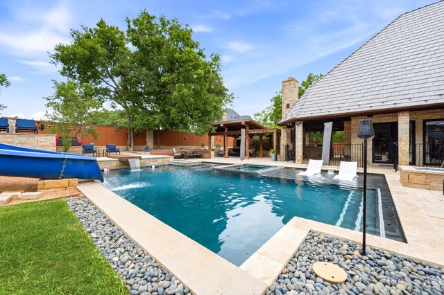 108 Brentwood Circle, Southlake, TX 76092