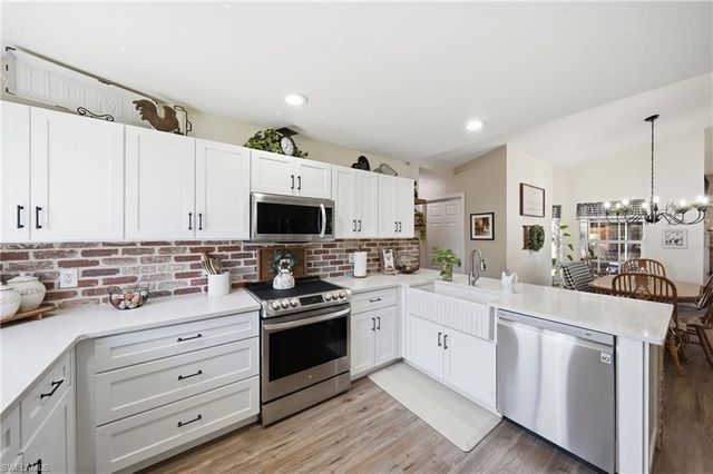 2988 29th AVE NE, Naples, FL 34120