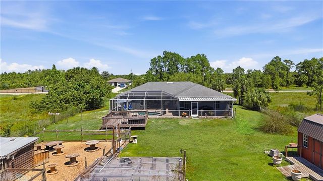 2988 29th AVE NE, Naples, FL 34120