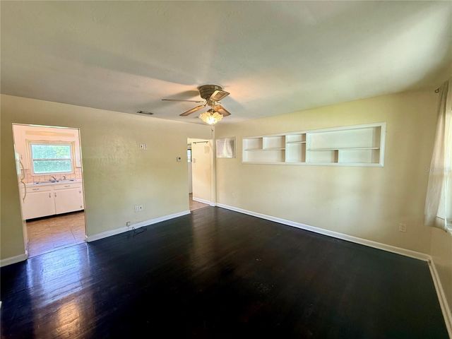 437 W WISCONSIN AVENUE, Deland, FL 32720