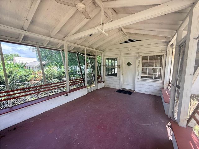437 W WISCONSIN AVENUE, Deland, FL 32720