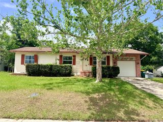 437 W WISCONSIN AVENUE, Deland, FL 32720