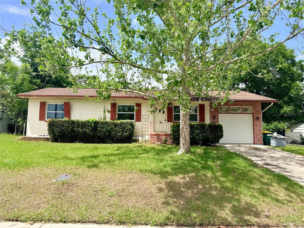 437 W WISCONSIN AVENUE, Deland, FL 32720