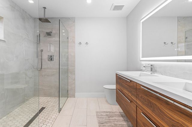 1250 NE 27th Terrace, Pompano Beach, FL 33062