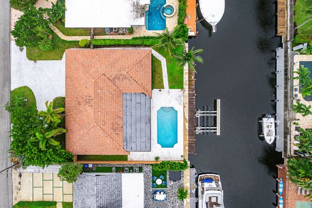 1250 NE 27th Terrace, Pompano Beach, FL 33062