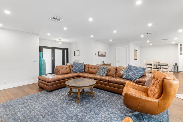 1250 NE 27th Terrace, Pompano Beach, FL 33062