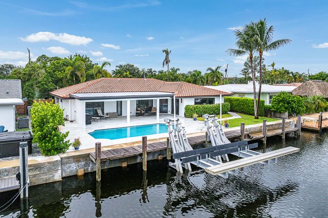 1250 NE 27th Terrace, Pompano Beach, FL 33062