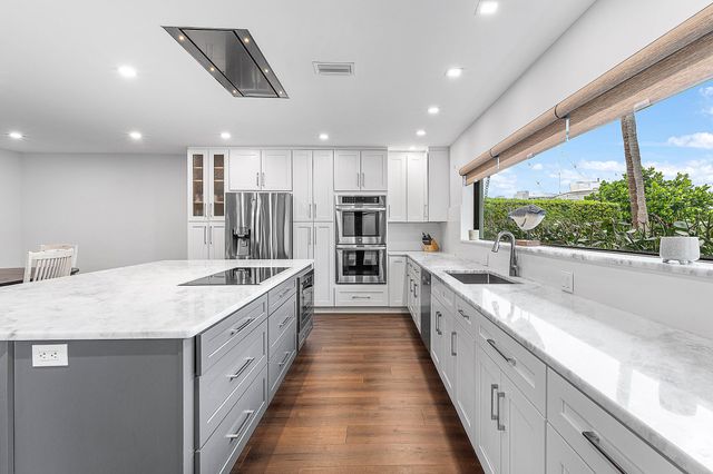 1250 NE 27th Terrace, Pompano Beach, FL 33062