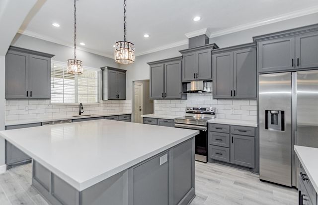 531 Road 5027, Cleveland, TX 77327