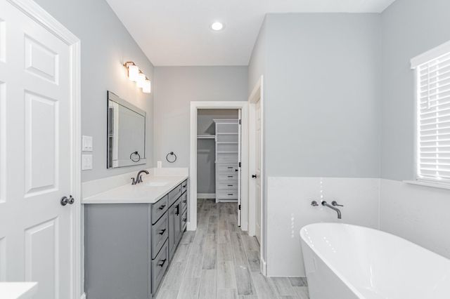 531 Road 5027, Cleveland, TX 77327