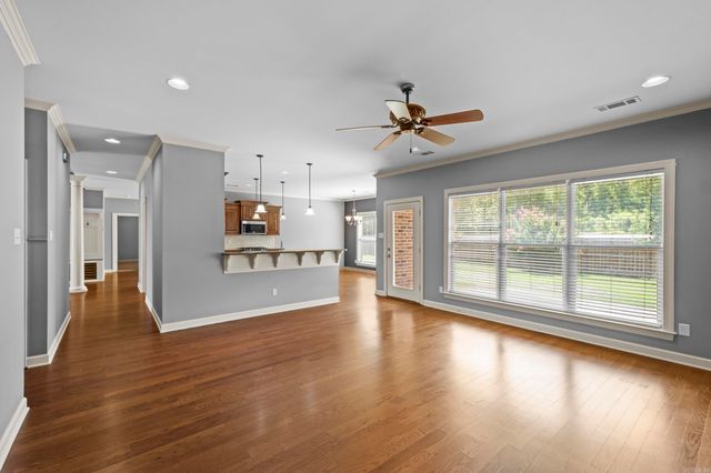 109 Summit Drive, Maumelle, AR 72113