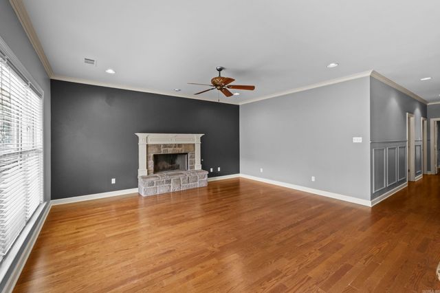109 Summit Drive, Maumelle, AR 72113