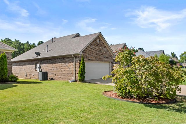 109 Summit Drive, Maumelle, AR 72113
