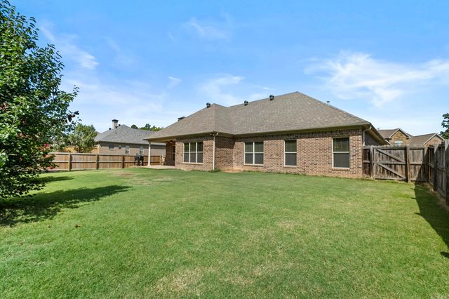 109 Summit Drive, Maumelle, AR 72113