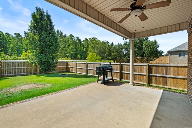 109 Summit Drive, Maumelle, AR 72113