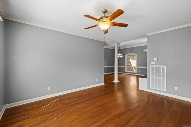 109 Summit Drive, Maumelle, AR 72113