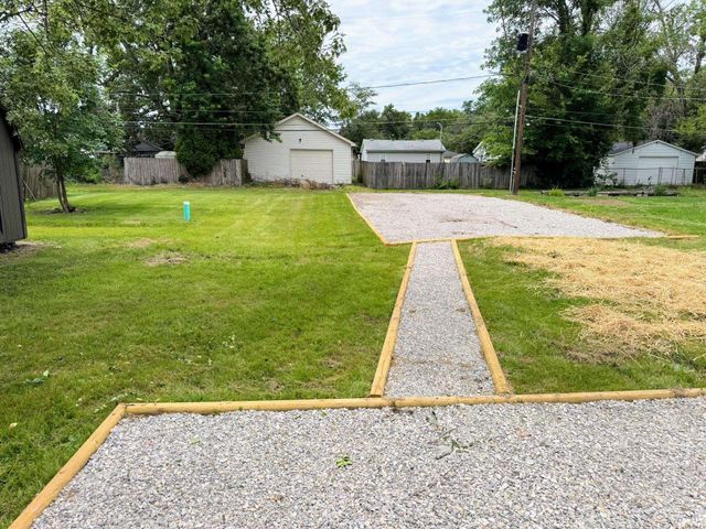 5814 N Fares Avenue, Evansville, IN 47711