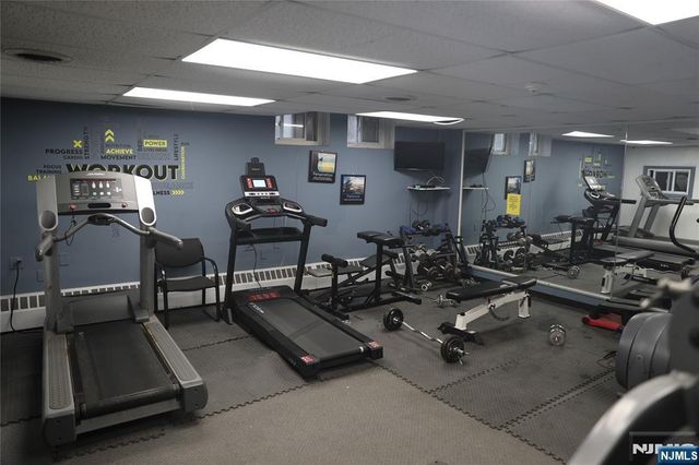 39 E 39th 8G, Paterson, NJ 07514