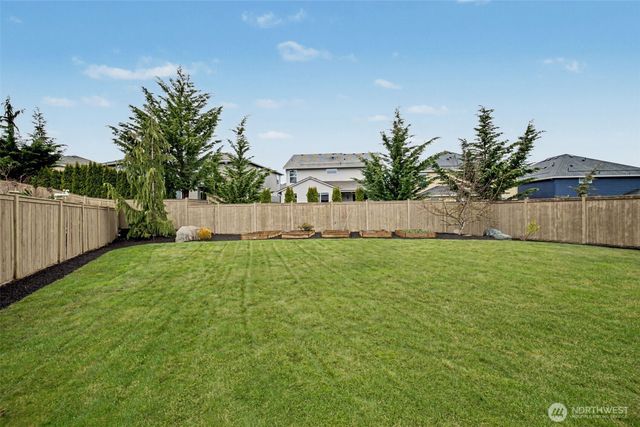 34117 SE Ash Street, Snoqualmie, WA 98065