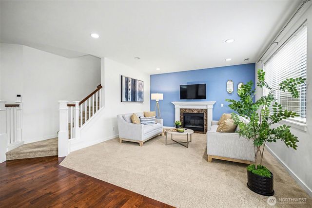 34117 SE Ash Street, Snoqualmie, WA 98065