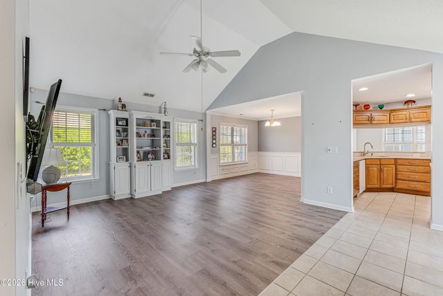 418 Hampton Street NW, Calabash, NC 28467