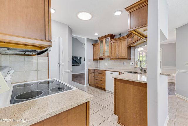 418 Hampton Street NW, Calabash, NC 28467