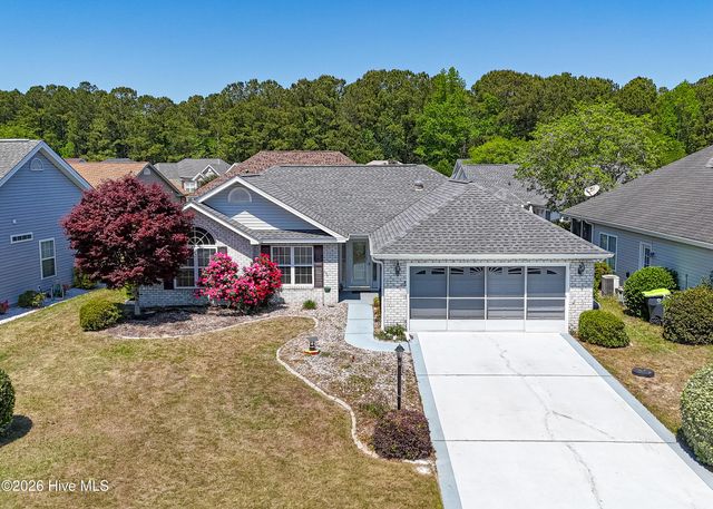 418 Hampton Street NW, Calabash, NC 28467