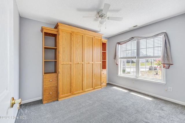 418 Hampton Street NW, Calabash, NC 28467