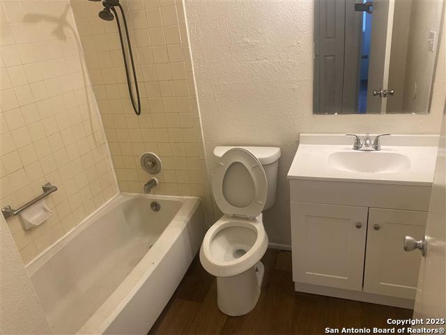 9615 Vale, San Antonio, TX 78245