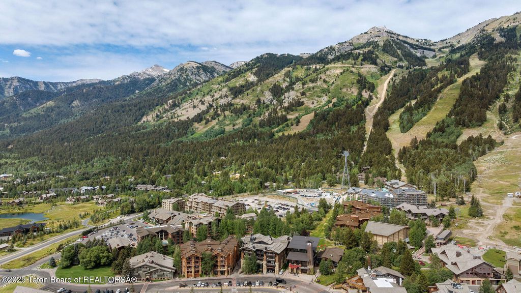 3450 W MCCOLLISTER Drive B-8, Teton Village, WY 83025 photo 25