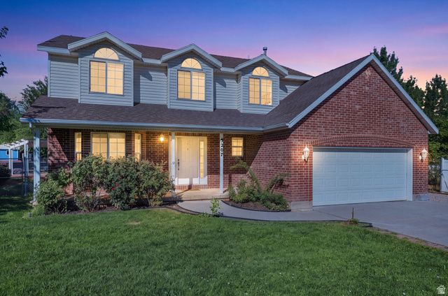 3207 N PELICAN DR, Farr West, UT 84404