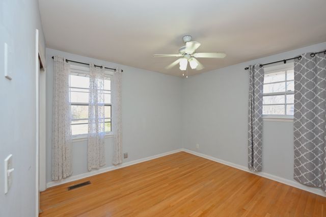 140 Roberta Dr, Hendersonville, TN 37075