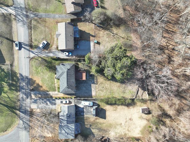 140 Roberta Dr, Hendersonville, TN 37075