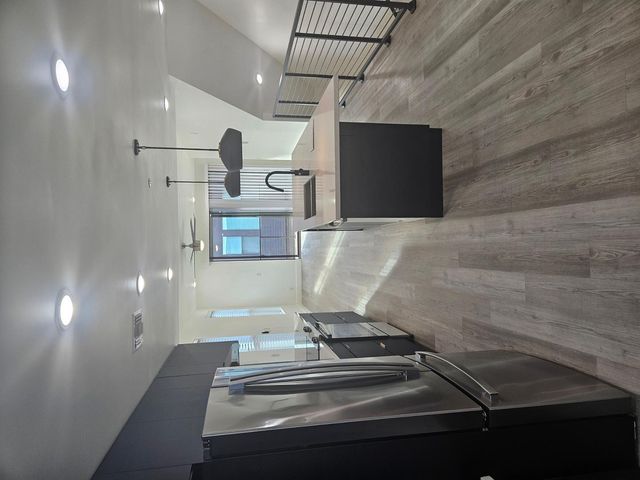 283 S Roosevelt Street, Tempe, AZ 85281