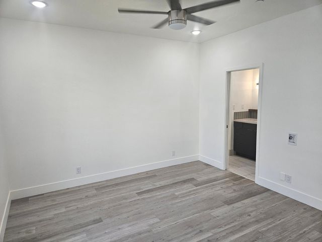283 S Roosevelt Street, Tempe, AZ 85281