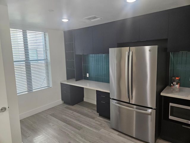 283 S Roosevelt Street, Tempe, AZ 85281