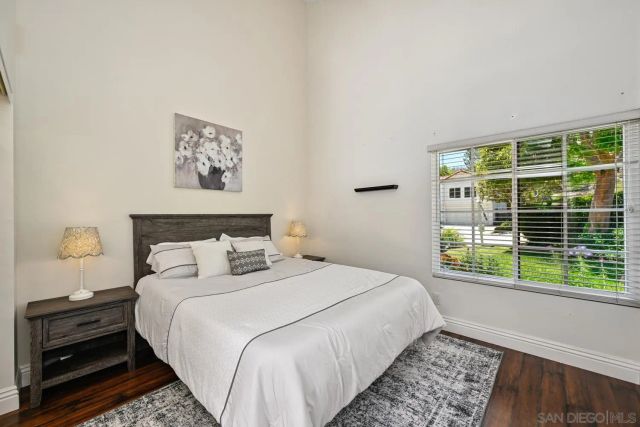 14265 Manzella, San Diego, CA 92129