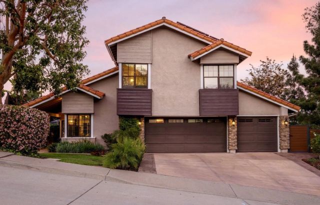 14265 Manzella, San Diego, CA 92129