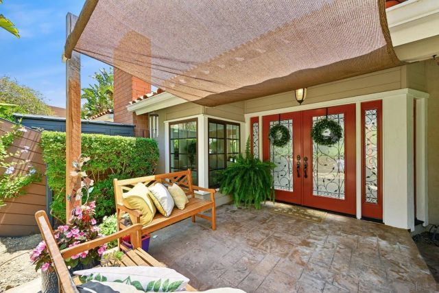 14265 Manzella, San Diego, CA 92129