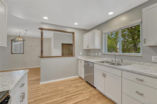408 Scranton Street, Aurora, CO 80011