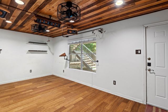 2450 Ashdale DR D-106, Austin, TX 78757