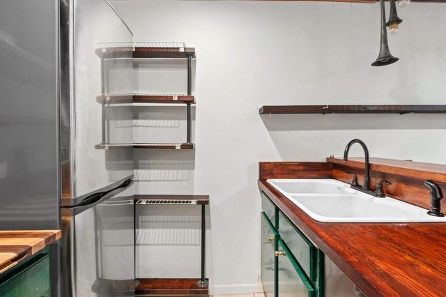 2450 Ashdale DR D-106, Austin, TX 78757